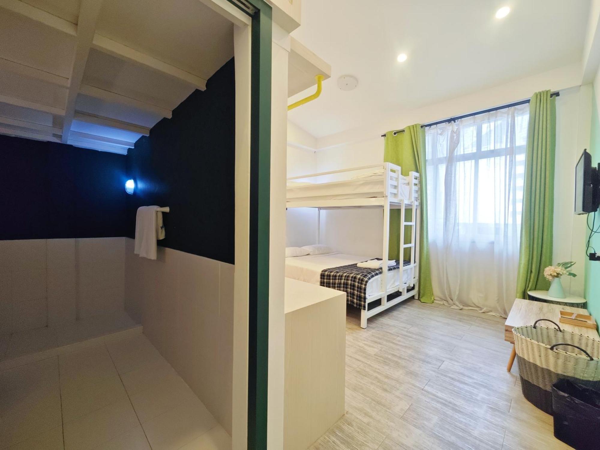Ostay Asoke Bangkok Makkasan Exterior foto